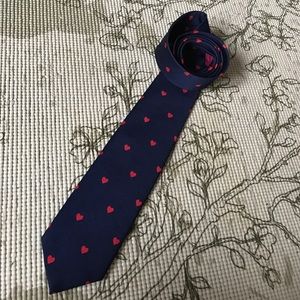 Beverly Hills Polo Club Heart Pattern Tie