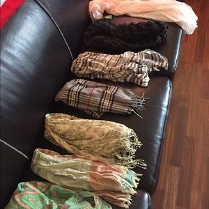 Set of 7 scarves!