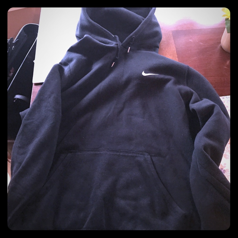 Nike pull over sweatshirt