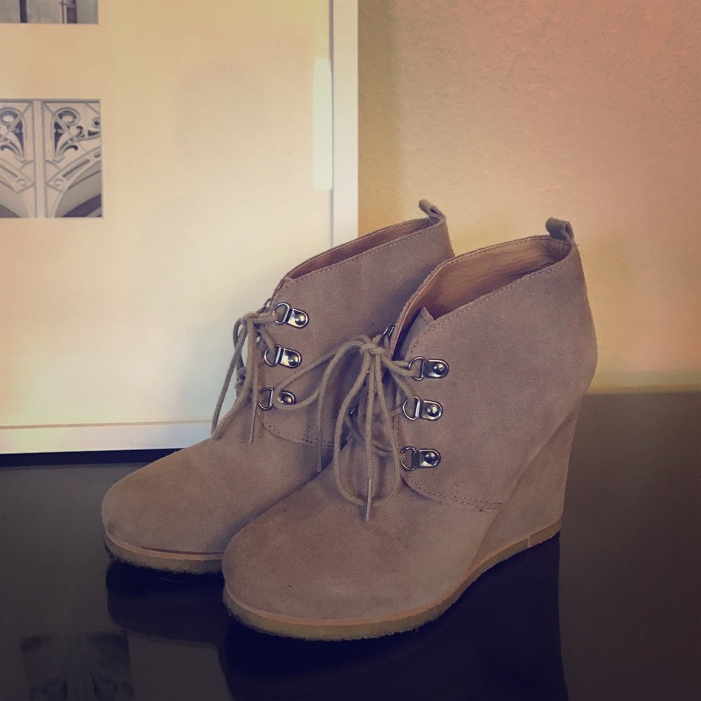 Steve Madden booties