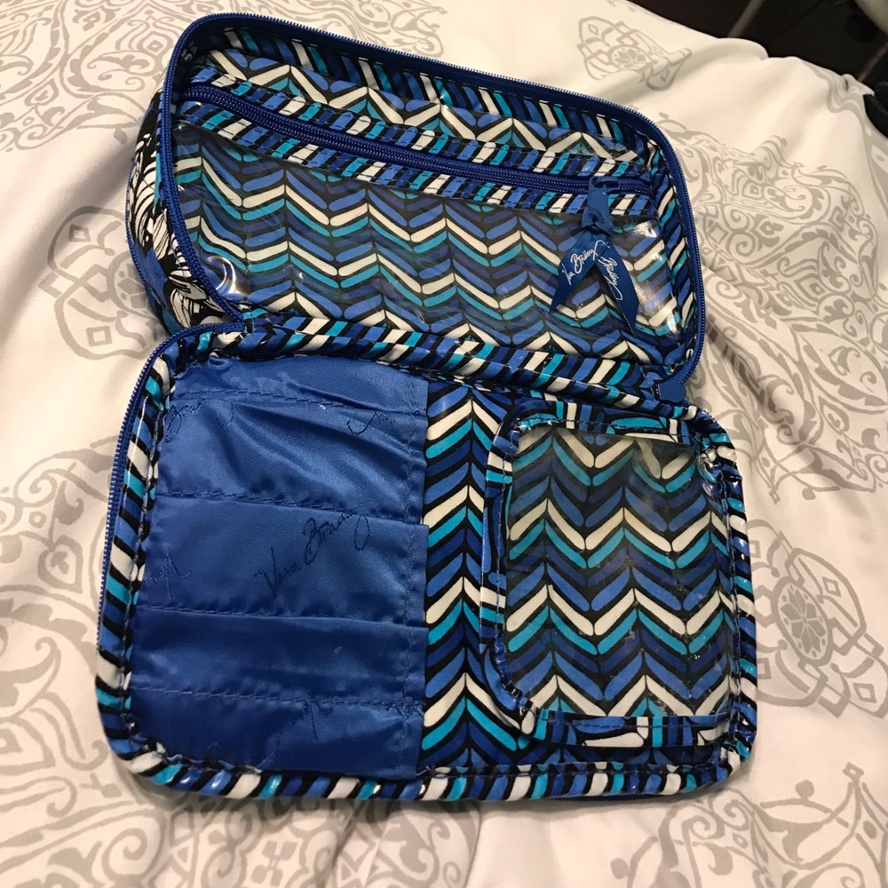 Vera Bradley Make up kit