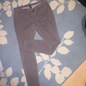 Gray Jeggings