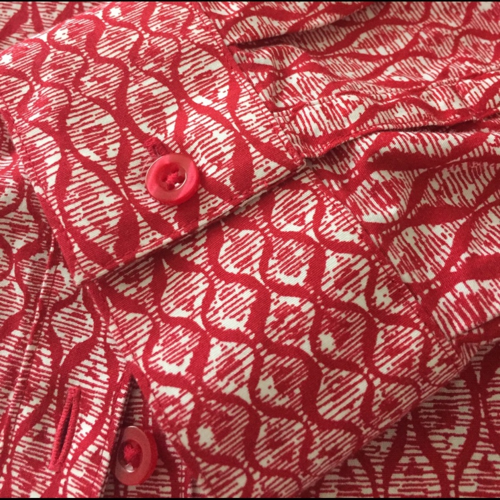 Buttoned shirt - Picture 4 of 4
