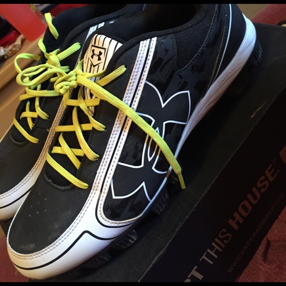 Under armour cleats size 11