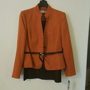 2 piece skirt suit
