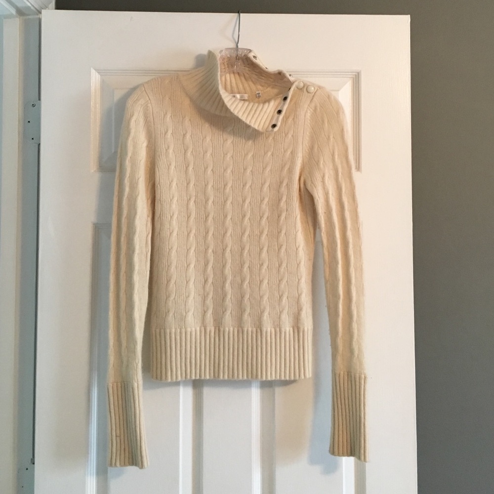Vince cable knit cashmere sweater