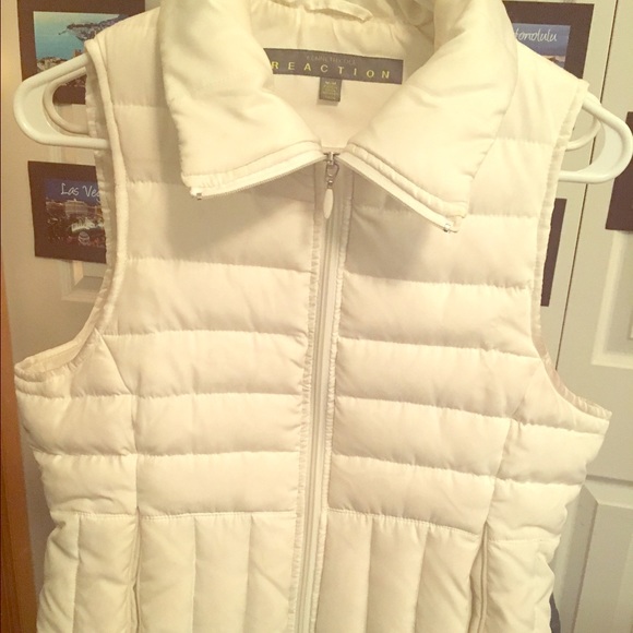 Kenneth Cole Reaction Jackets & Blazers - Kenneth Cole White Vest