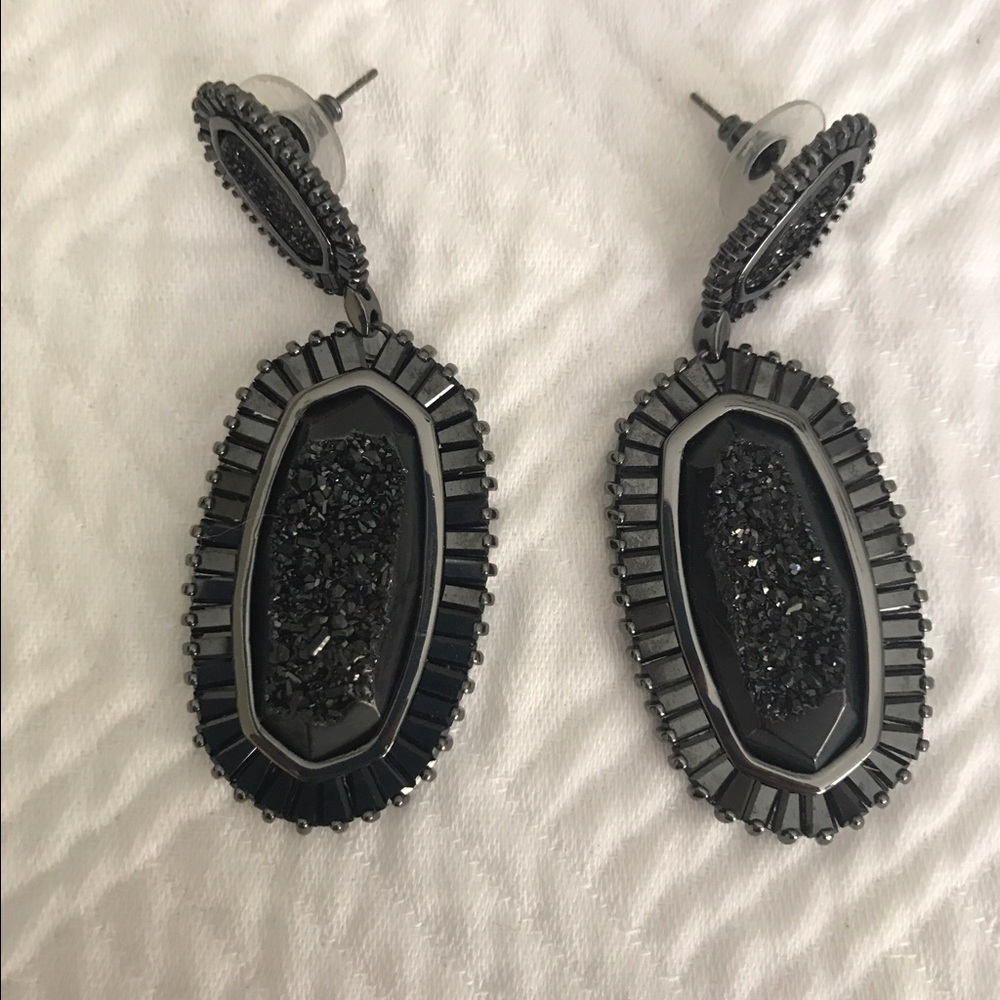 Kendra Scott kakis