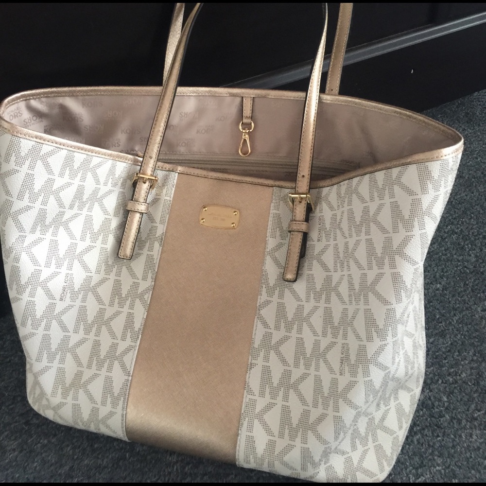 Authentic MK