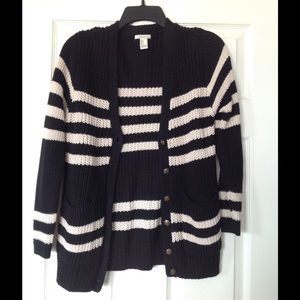 Black sweater cardigan with white stripes