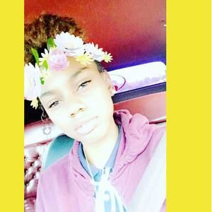 Meet your Posher, Brí