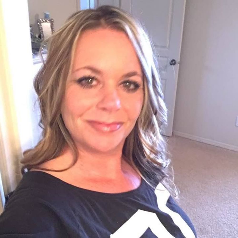 Meet your Posher, Madelin