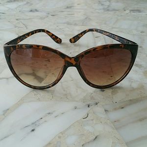 Tortoise color sunglasses