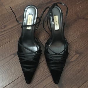 High heels black velvet size 6.5