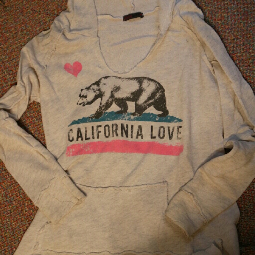 C A L I F O R N I A   L O V E