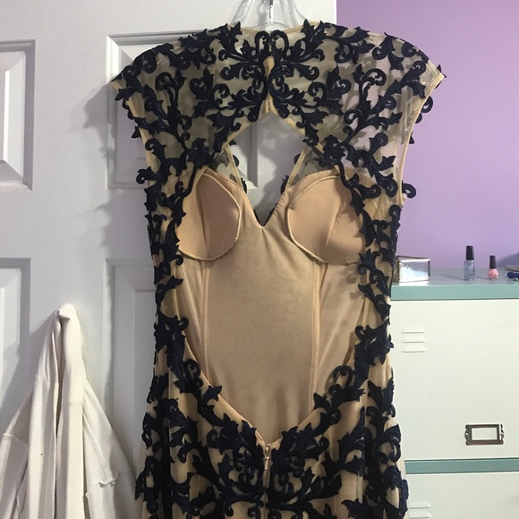 La Femme Prom Dress - Picture 3 of 3