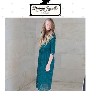 Dainty Jewells Charming in Lace