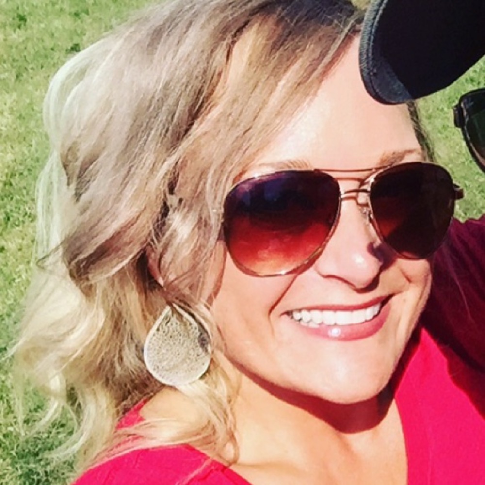 Meet your Posher, Vanessa