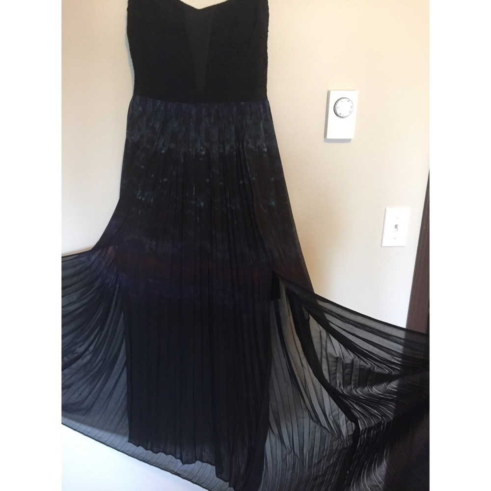 ❤️Urban outfitters dress❤️ - Picture 2 of 5