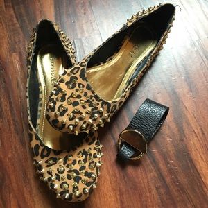 Shoedazzle Flat