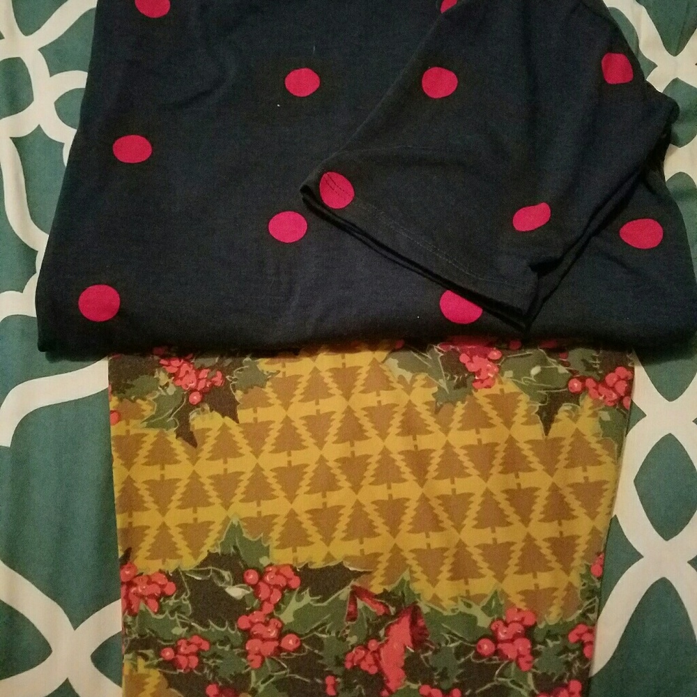 LuLaRoe Christmas outfit