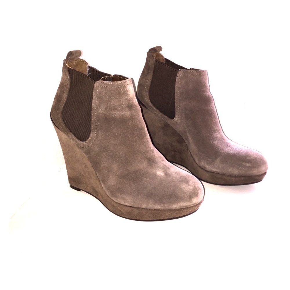 Suede pull-on wedge booties!