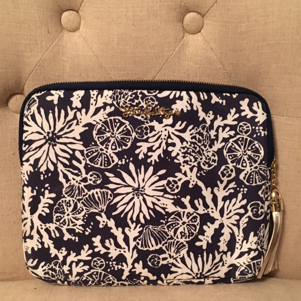 Lilly Pulitzer Tablet Sleeve w Pockets
