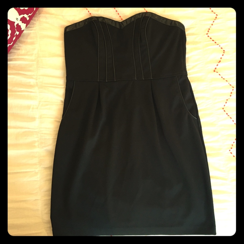 Strapless "Little Black Dress"!