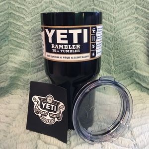 Black Yeti Tumbler - 30 oz.