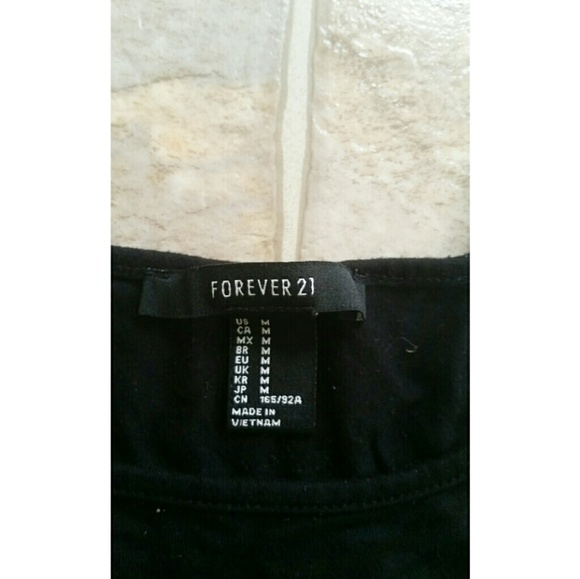 Black crop top - Picture 3 of 3