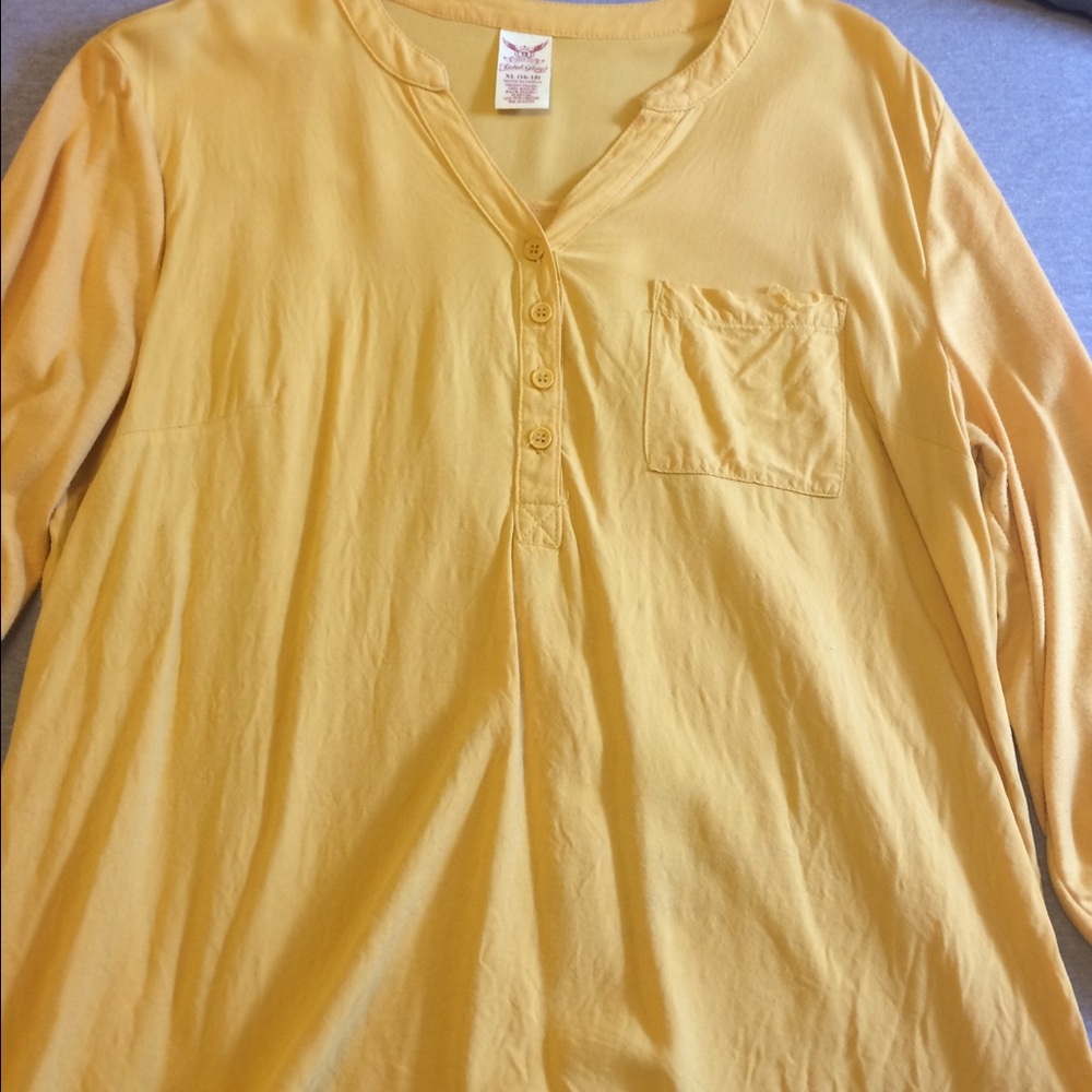 3/4 sleeve Faded Glory top