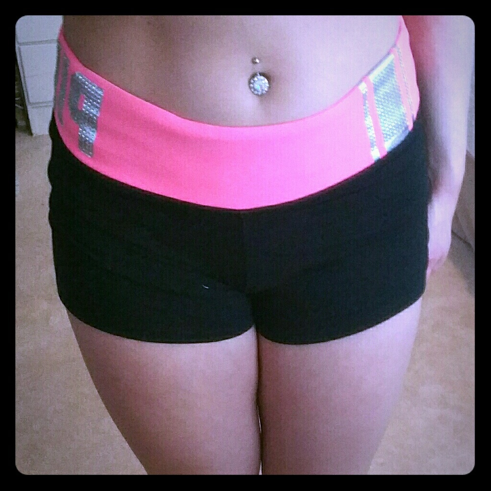 VS yoga shorta size medium