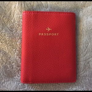 Brand new Fossil passport/ wallet