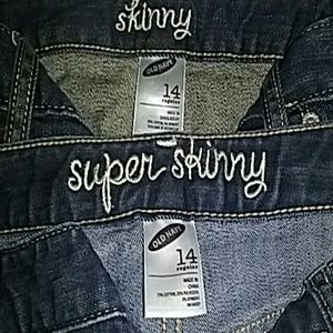 2 pairs of size 14 old navy jeans