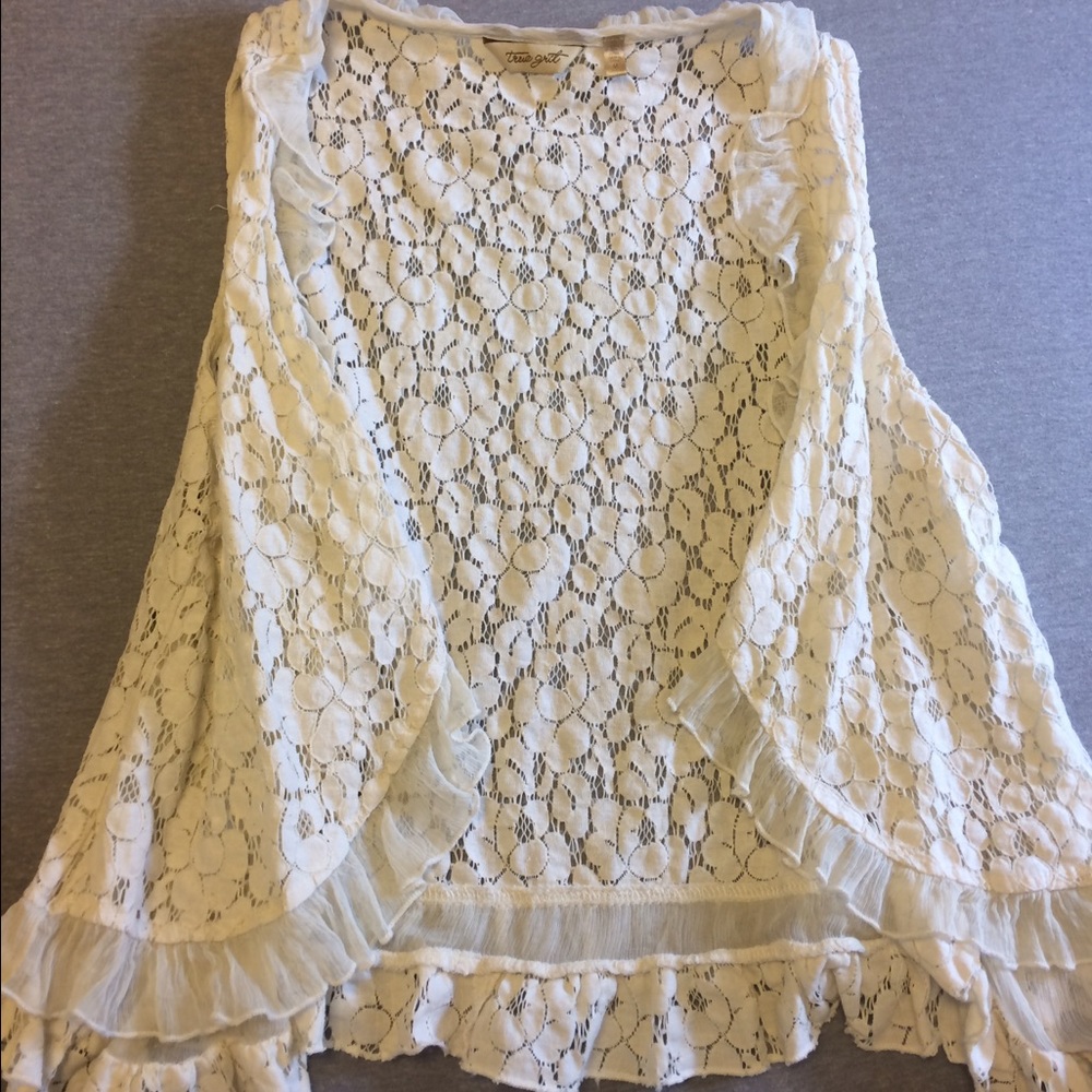 Medium ivory lace vest