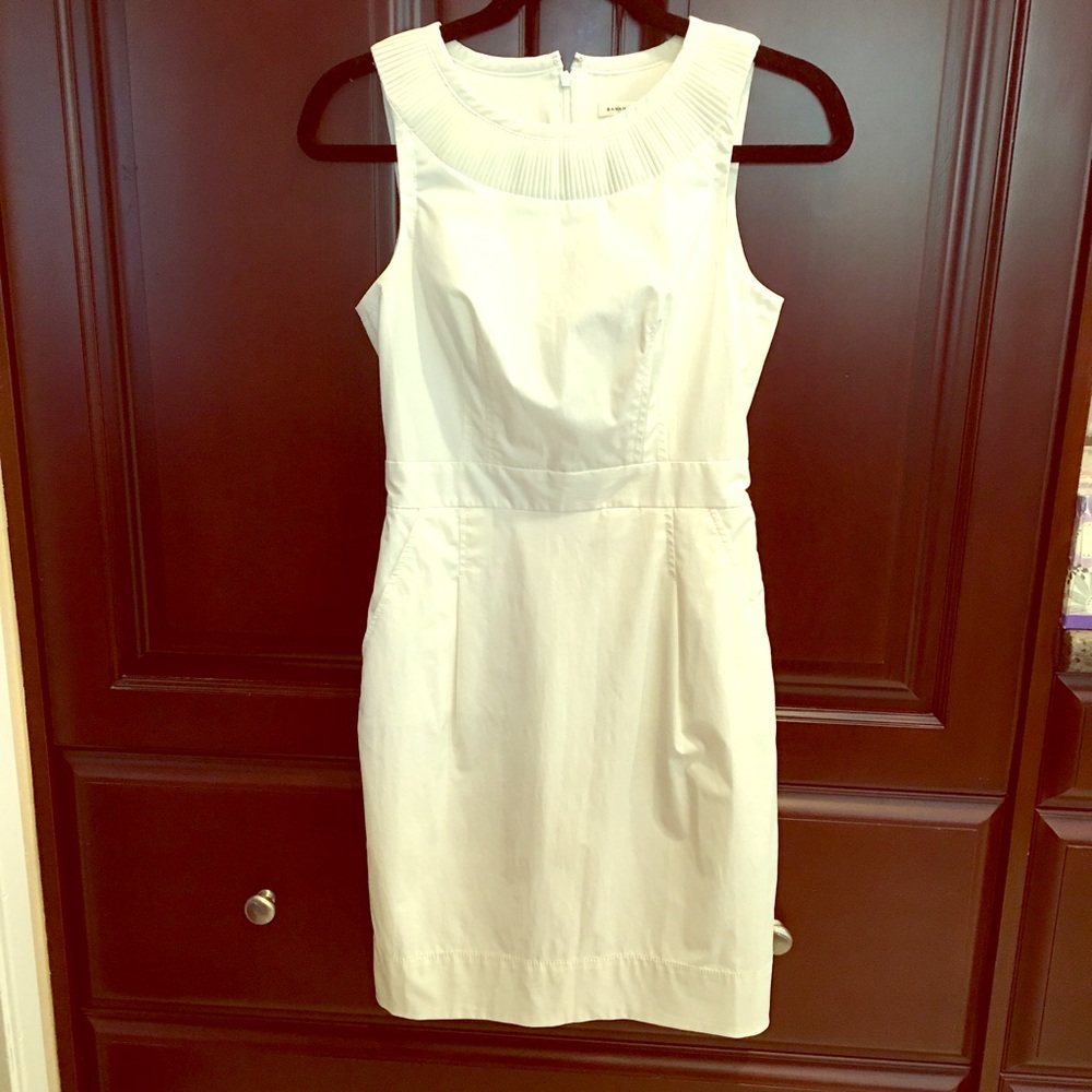 Banana Republic sleeveless cotton dress