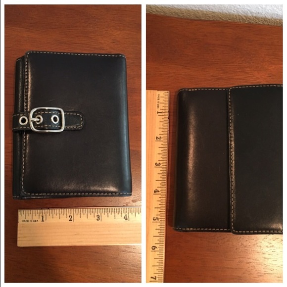 Authentic Coach Wallet - Picture 7 of 8