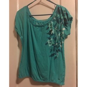 Nice turquoise aero shirt