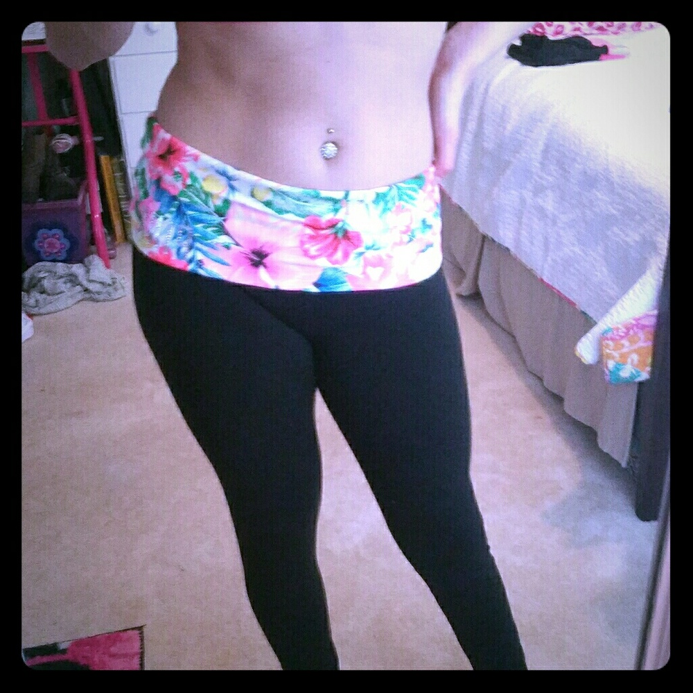 VS pink yoga leggings sz m