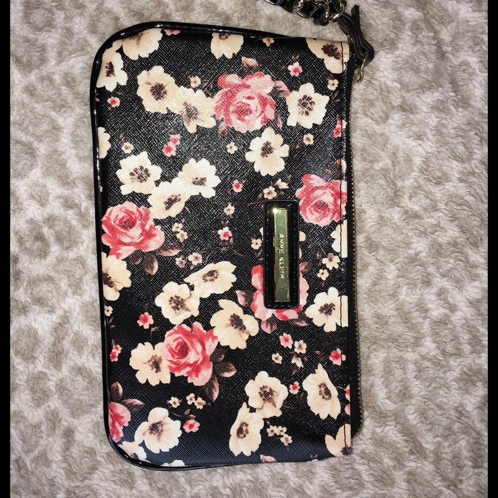 ANNE KLEIN 💐 Floral 💐 Wristlet 🌸🌸🌸