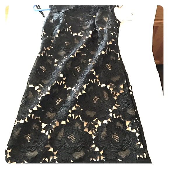 Cocktail dress - Picture 2 of 3