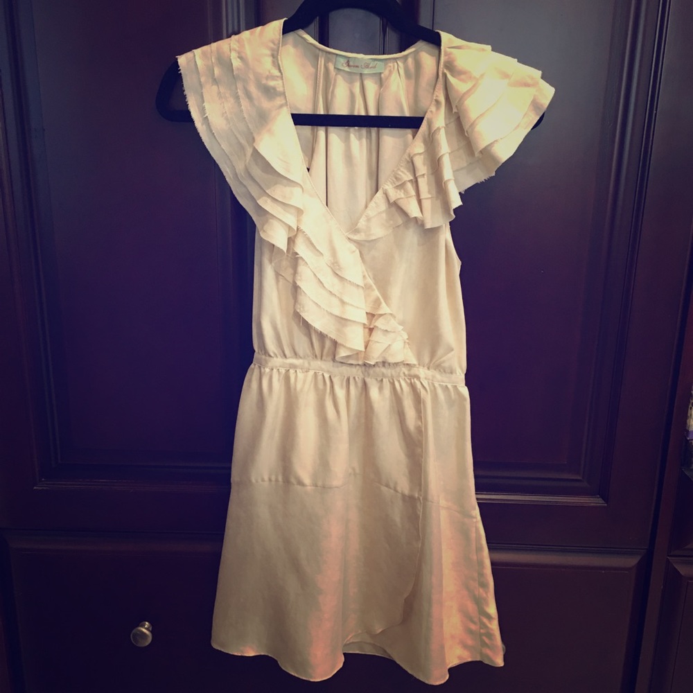 Silk beige v-neck flutter sleeve dress