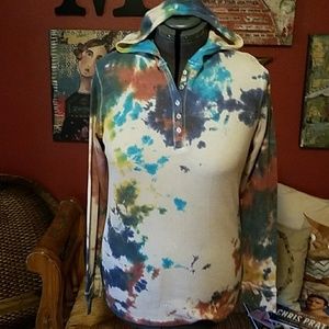 Hooded Thermal with Peace Sign