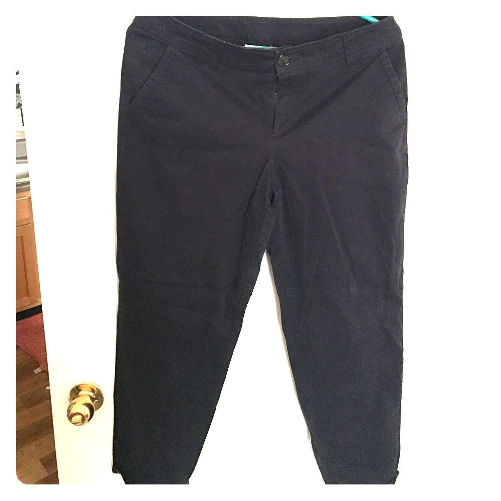 Size 8 - Liz Claiborne Chinos