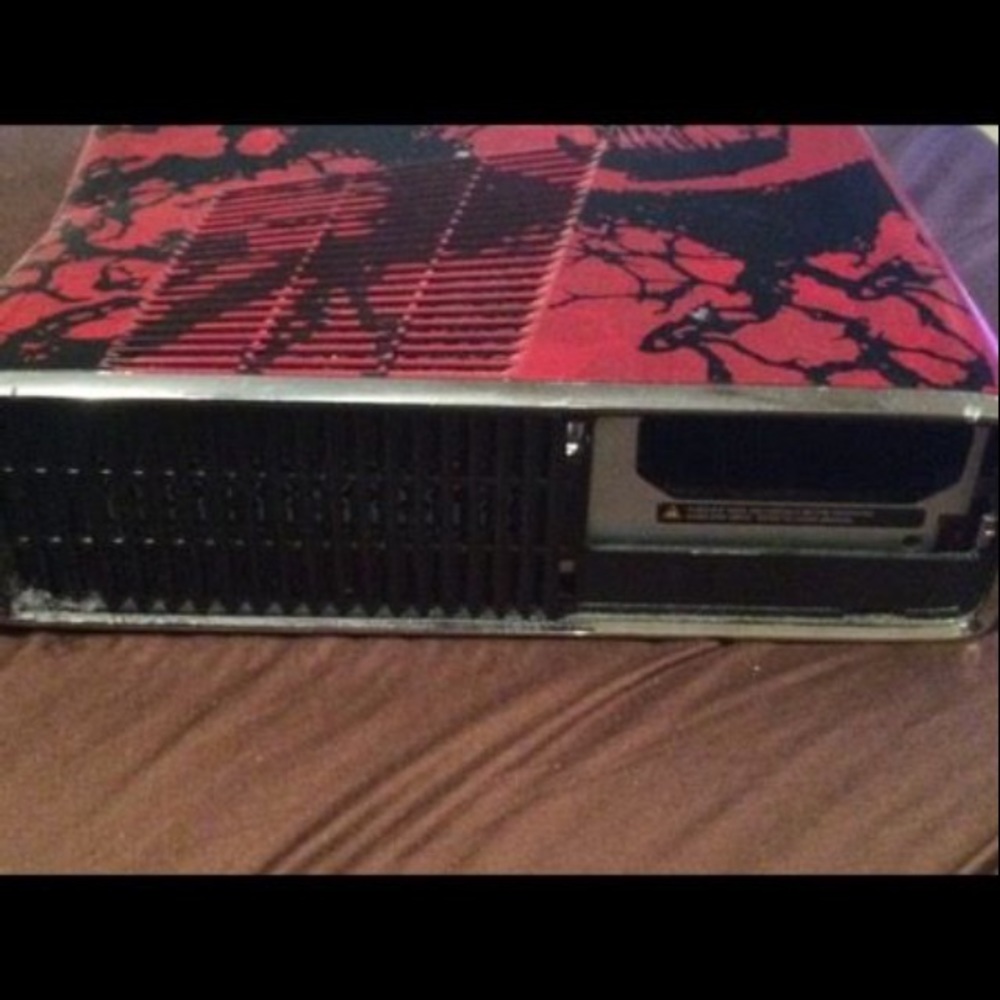 Xbox 360 - Picture 3 of 4