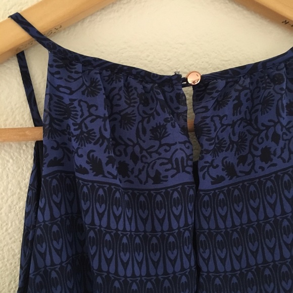 Adorable Blue Aztec Print Lightweight Long Dress - Picture 3 of 3