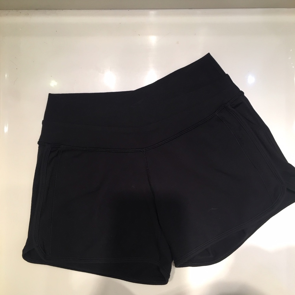 Lululemon size 4 Stretchy Black Shorts