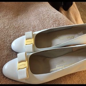 Salvatore Ferragamo shoes 10 B