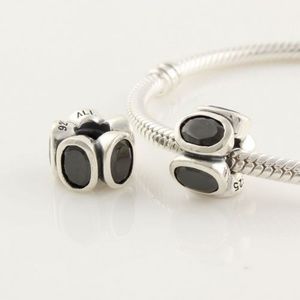 PANDORA Cross Roller Black Spacer Bead