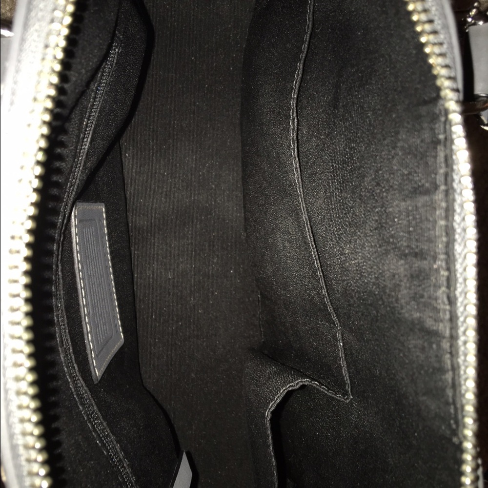Coach Handbag - Picture 5 of 5